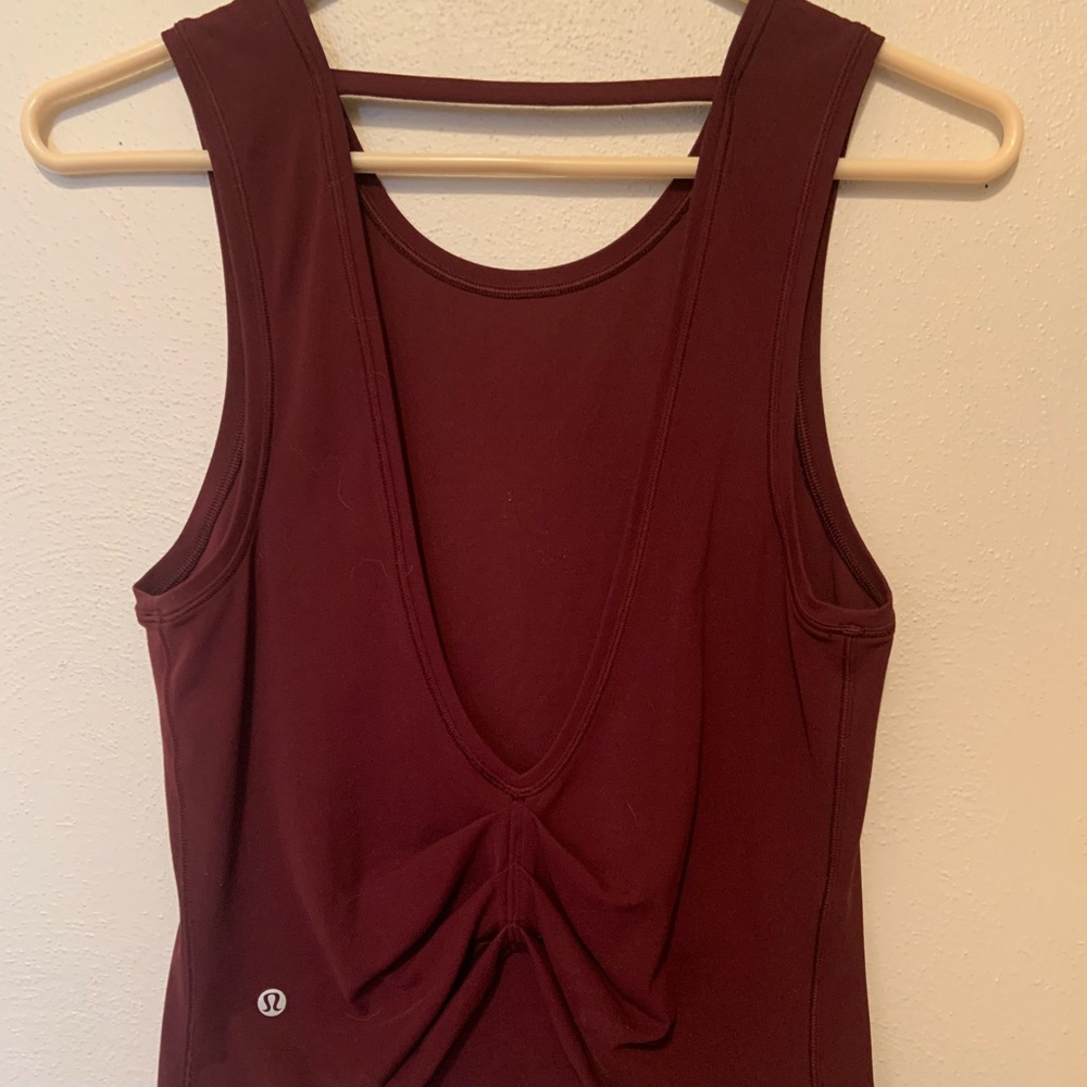 Lululemon tank! (feelings like nulu fabric!)